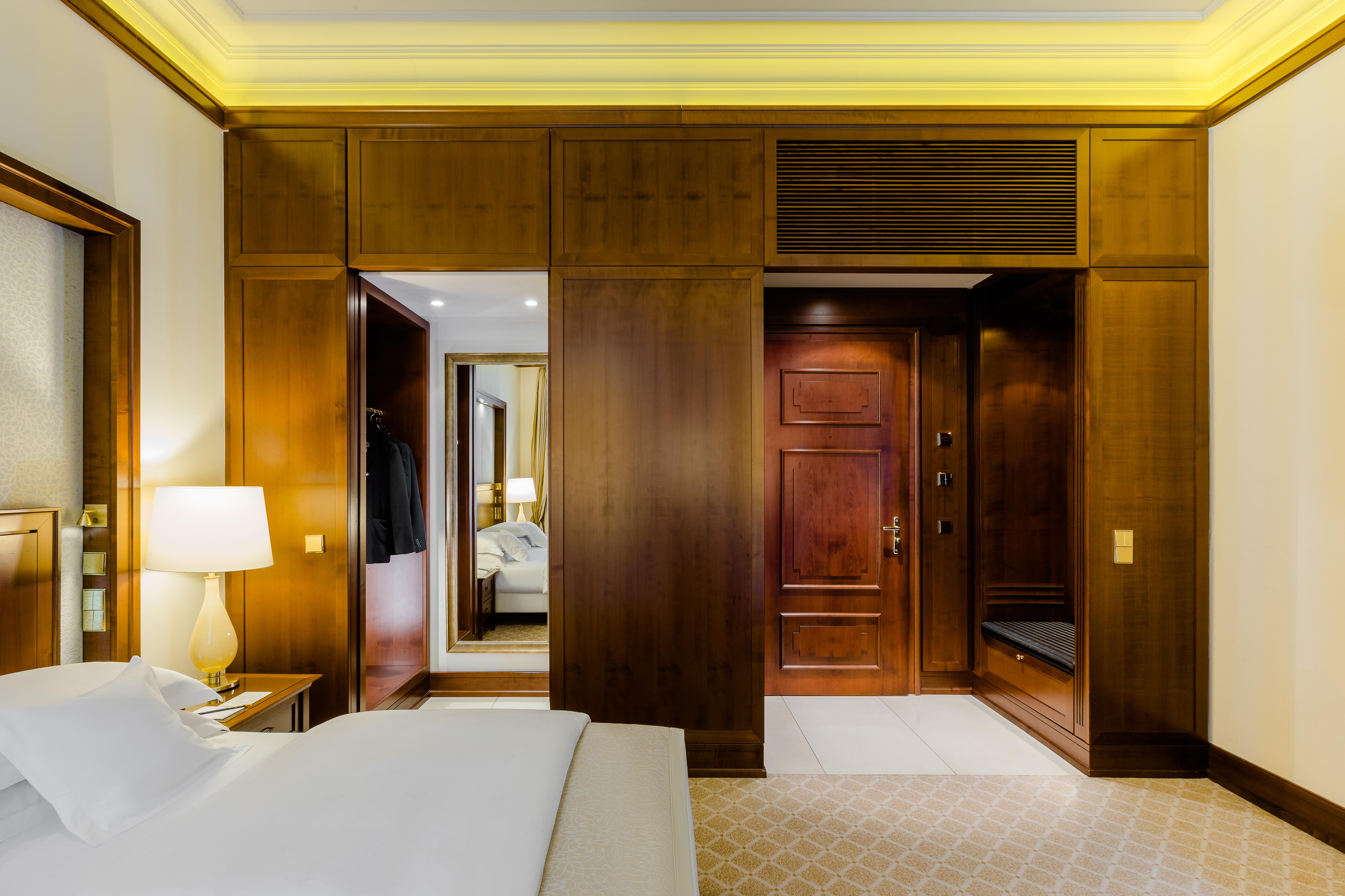 Excelsior Hotel Ernst Am Dom โคโลญ ภายนอก รูปภาพ